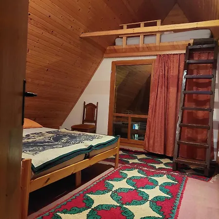 Max Vikendica Lägenhet *